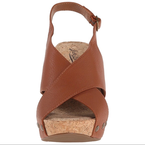 Lucky Brand Women’s Minari Cork Wedge Sandal - Picture 5 of 8